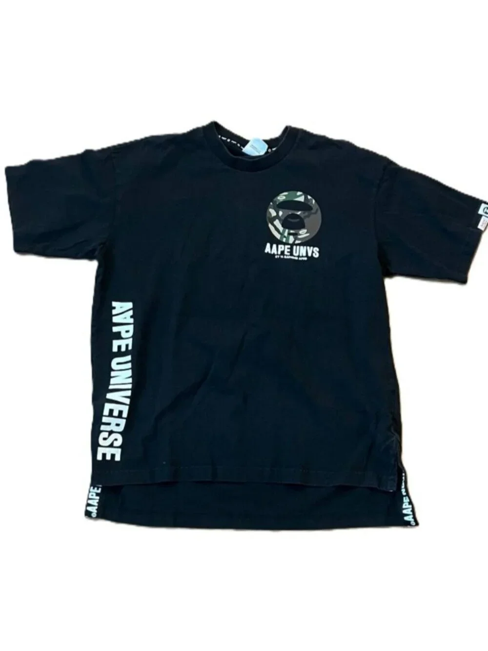 AAPE UNIVERSE by A Bathing Ape BAPE Black T-Shirt Camo Bones Accent Size Medium